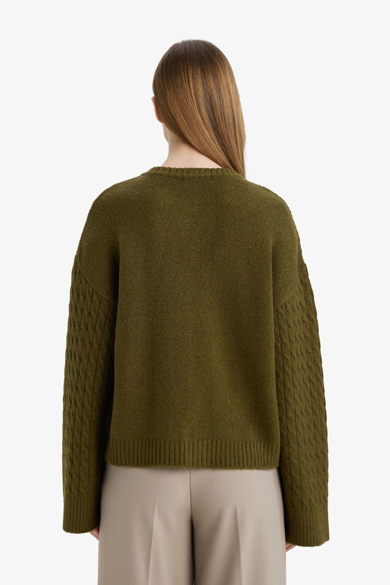 DeFacto Green Woman Relaxed Fit Round Neck Knit Cardigan Casual - Image 5